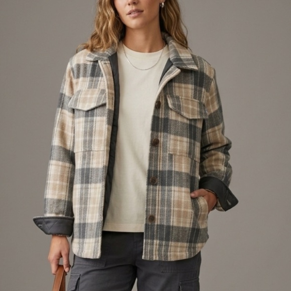 New Hurley Women's Flannel Plaid Shirt Jacket M Beige Button Up Oversized Heavy